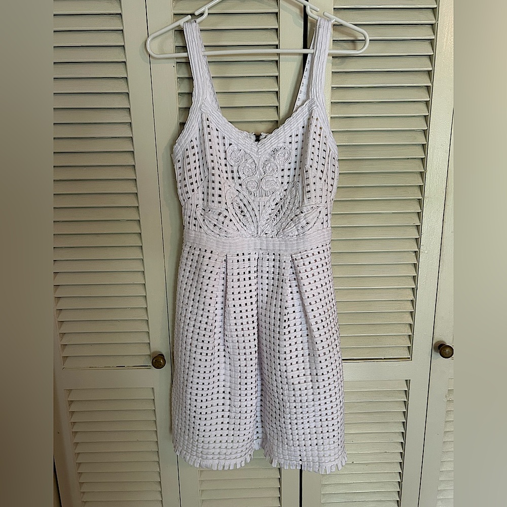 Yoana Baraschi White Lacy Crochet-like Woven Sleeveless Fit & Flare Dress Sz 6